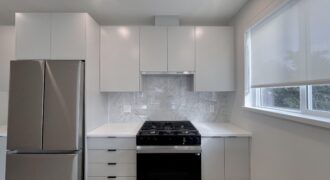 SURREY – 2 BED 2 BATH CONDO