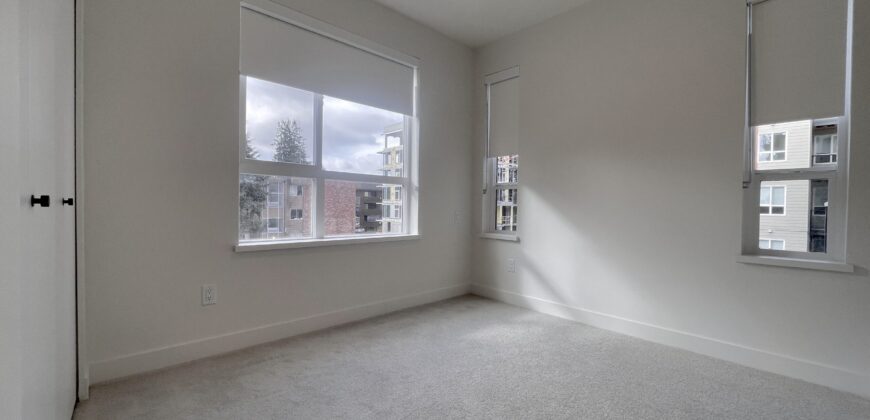 SURREY – 2 BED 2 BATH CONDO