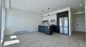 SURREY – BRAND NEW TOP FLOOR 1 BEDROOM, 1 BATHROOM + DEN CONDO