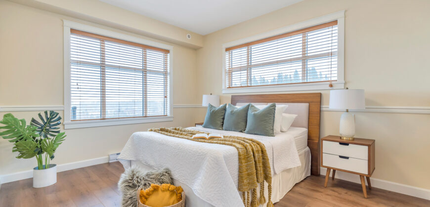 LANGLEY – 3 BEDROOM, 2 BATHROOM + FLEX ROOM AND RETRACTABLE SOLARIUM – CONDO