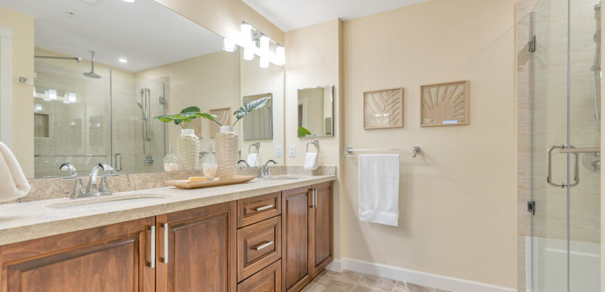 LANGLEY – 3 BEDROOM, 2 BATHROOM + FLEX ROOM AND RETRACTABLE SOLARIUM – CONDO