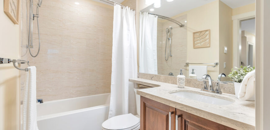 LANGLEY – 3 BEDROOM, 2 BATHROOM + FLEX ROOM AND RETRACTABLE SOLARIUM – CONDO