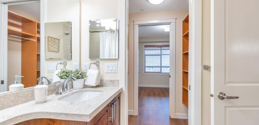 LANGLEY – 3 BEDROOM, 2 BATHROOM + FLEX ROOM AND RETRACTABLE SOLARIUM – CONDO
