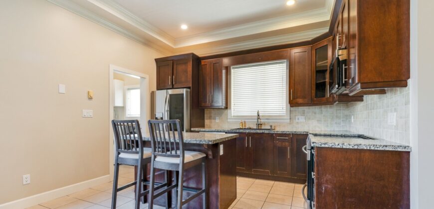 CLAYTON – 4 BEDROOM + 3 BATHROOM HOME