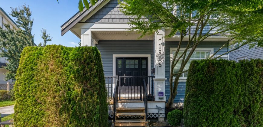 CLAYTON – 4 BEDROOM + 3 BATHROOM HOME