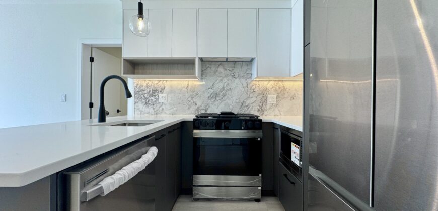 SURREY – Brand New 1 Bedroom + Den, 1 Bathroom Condo