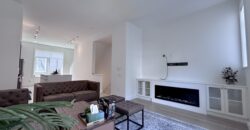 SURREY- 3 BEDROOM, 2 BATHROOM TOWNHOUSE