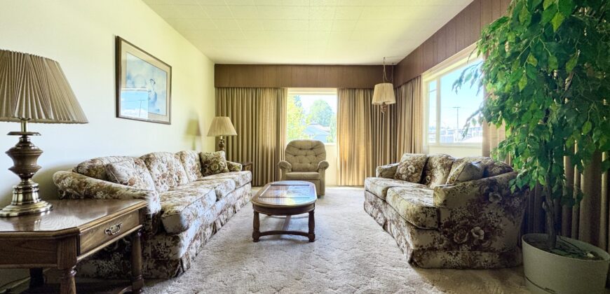 Port Moody – Furnished 4 Bed 1.5 Bath House