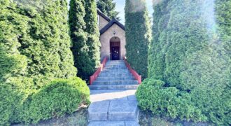Port Moody – Furnished 4 Bed 1.5 Bath House
