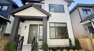 SURREY- 3 BEDROOM, 2.5 BATHROOM DUPLEX