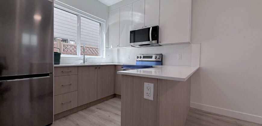 SURREY- 2 BEDROOM, 1.5 BATHROOM COACH HOME