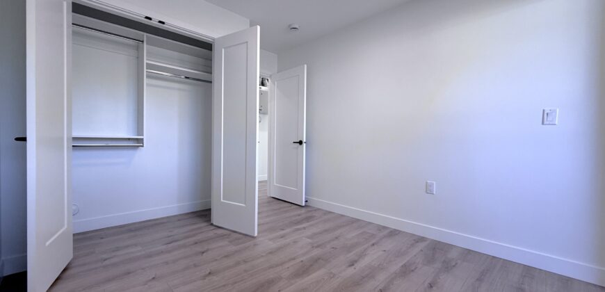 SURREY- 2 BEDROOM, 1.5 BATHROOM COACH HOME