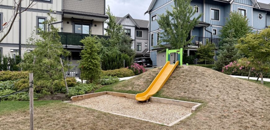 Willoughby – 3 Bed 2.5 Bath Townhouse