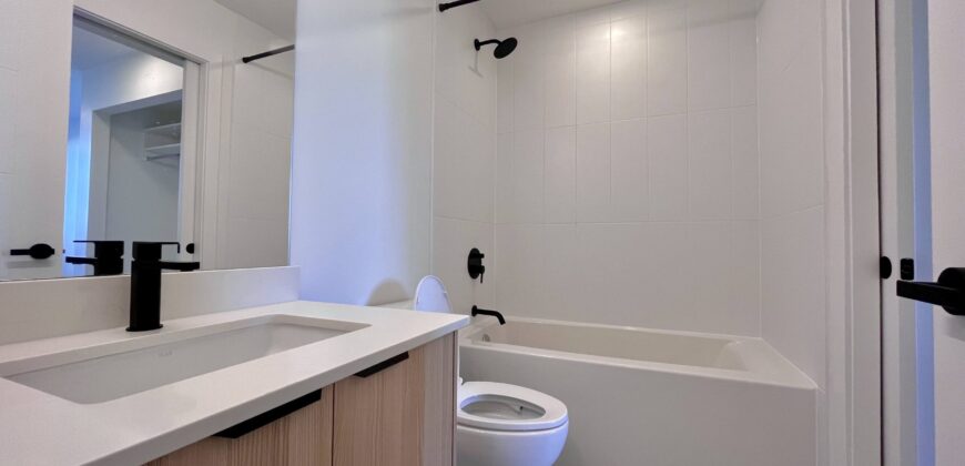 LANGLEY – UNITY – BRAND NEW 1 BEDROOM + DEN, 1 BATHROOM CONDO