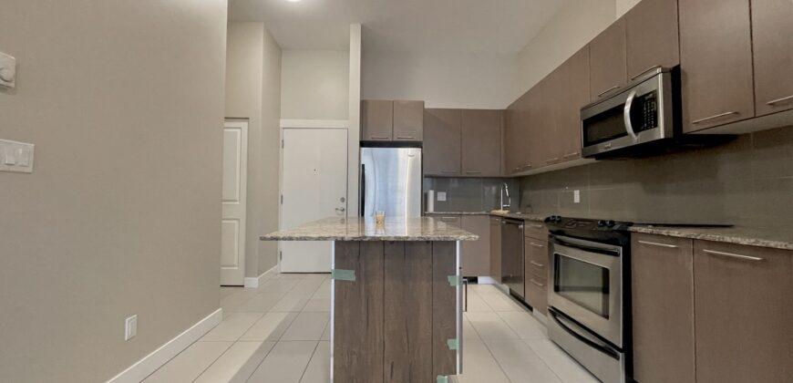 SURREY – 2 BEDROOM, 2 BATHROOM CONDO