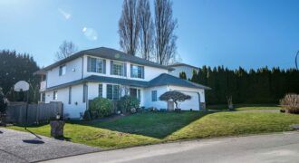 CLOVERDALE – 2 BEDROOMS 1 BATHROOM ABOVE GROUND SUITE