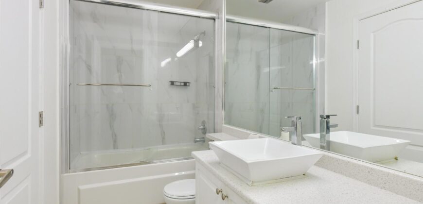 SURREY – 1 BED 1 BATH CONDO