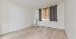 SURREY – 1 BED 1 BATH CONDO