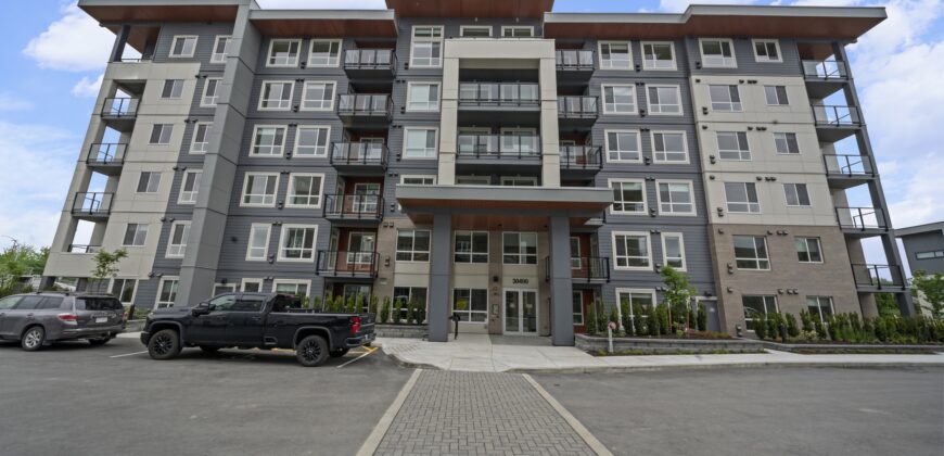 WEST ABBOTSFORD – 2 BEDROOMS, 2 BATHROOM CONDO