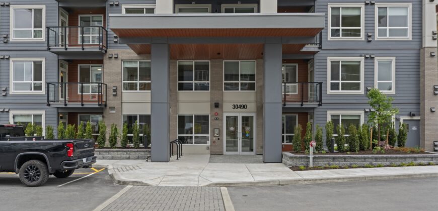 WEST ABBOTSFORD – 2 BEDROOMS, 2 BATHROOM CONDO