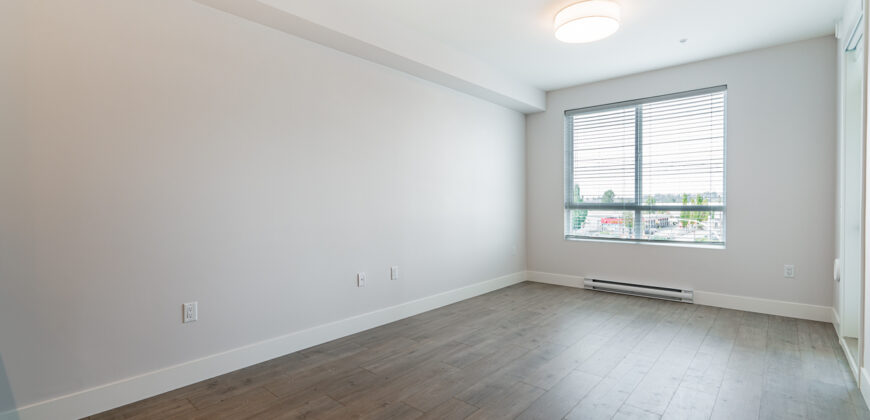 LANGLEY – 1 BEDROOM, 1 BATHROOM CONDO