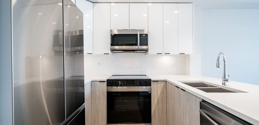 LANGLEY – 1 BEDROOM, 1 BATHROOM CONDO