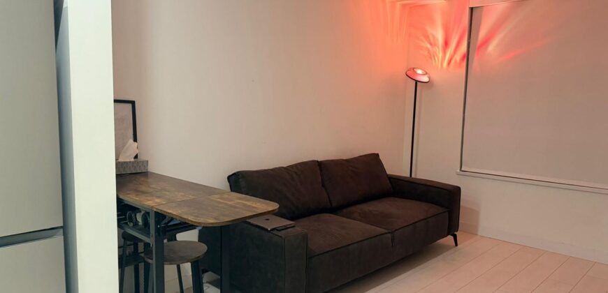 SURREY – 1 BED 1 BATH CONDO