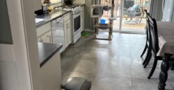CLOVERDALE – 2 BEDROOMS 1 BATHROOM ABOVE GROUND SUITE