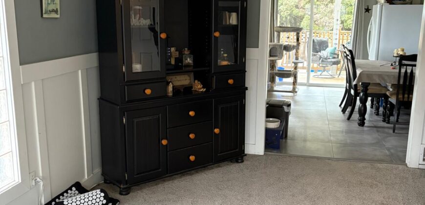 CLOVERDALE – 2 BEDROOMS 1 BATHROOM ABOVE GROUND SUITE