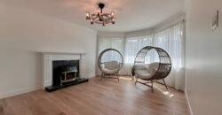 LANGLEY – 3 BEDROOM, 2 BATHROOM LAKESIDE HOME