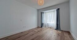 LANGLEY – 3 BEDROOM, 2 BATHROOM LAKESIDE HOME