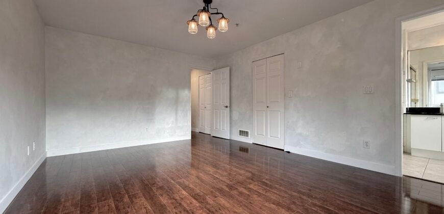 LANGLEY – KEW GARDENS – 3 BEDROOM, 2.5 BATHROOM TOWNHOME AVAILABLE