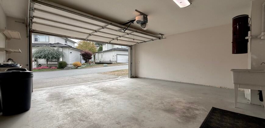LANGLEY – KEW GARDENS – 3 BEDROOM, 2.5 BATHROOM TOWNHOME AVAILABLE