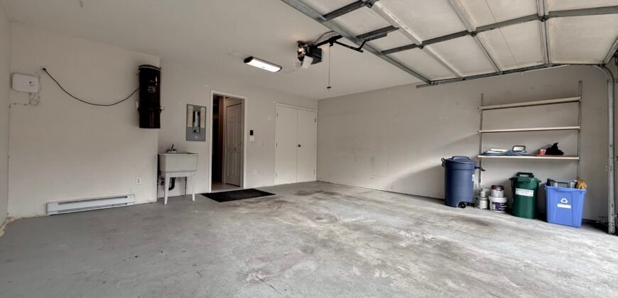 LANGLEY – KEW GARDENS – 3 BEDROOM, 2.5 BATHROOM TOWNHOME AVAILABLE