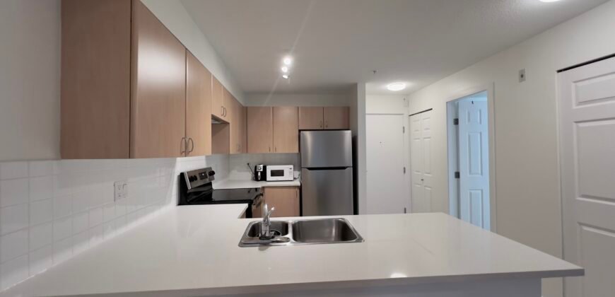 UNFURNISHED 1 BEDROOM, 1 BATHROOM CONDO