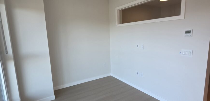 BURQUITLAM – 1508 ELMWOOD – JUNIOR 1 BEDROOM, 1 BATHROOM CONDO