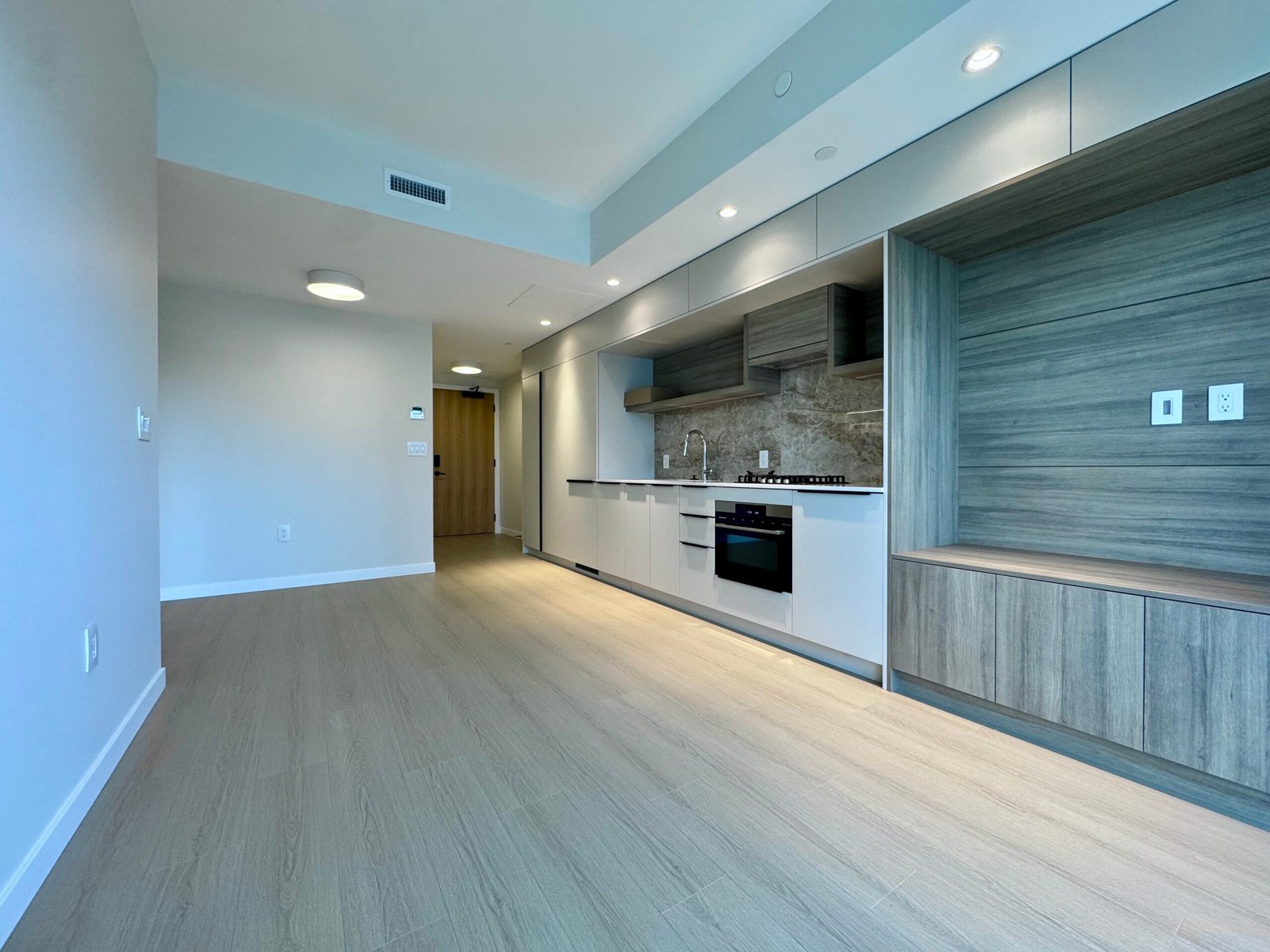 1 Bed 1 Bath – Brand New Burquitlam