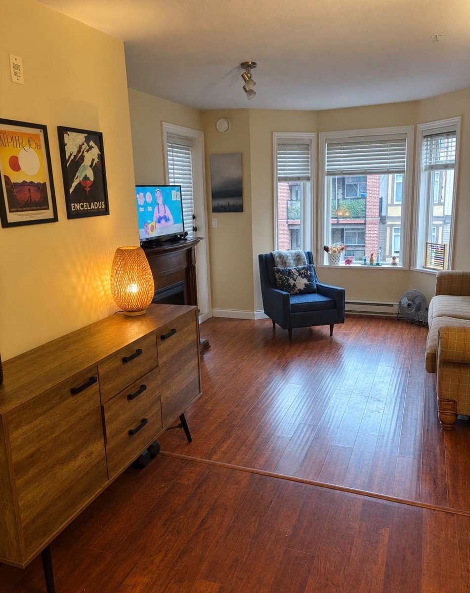 LANGLEY – 337-5660 201A STREET – 1 BEDROOM + DEN CONDO