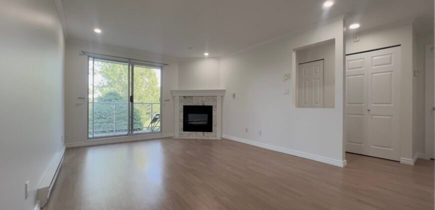 LANGLEY – Spacious 2 Bedroom, 2 Bathroom Apartment