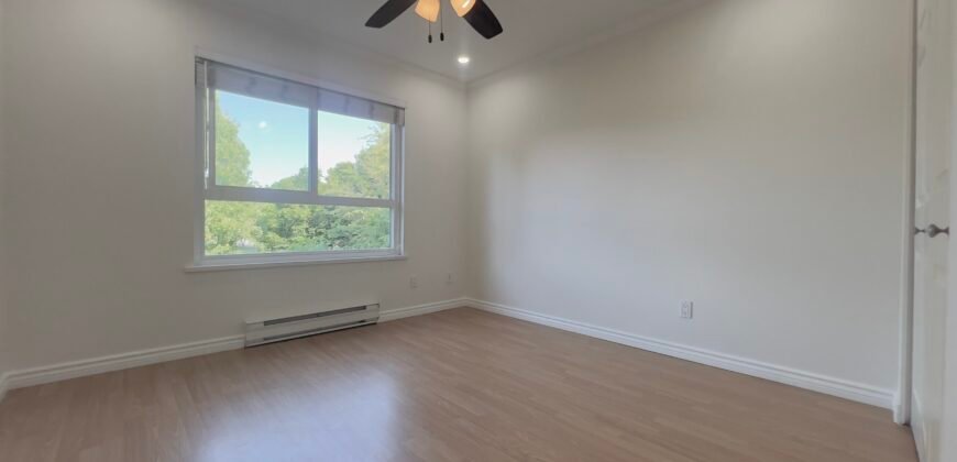 LANGLEY – Spacious 2 Bedroom, 2 Bathroom Apartment