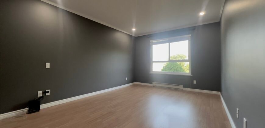 LANGLEY – Spacious 2 Bedroom, 2 Bathroom Apartment