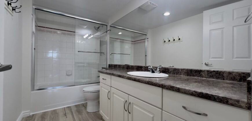 LANGLEY – Spacious 2 Bedroom, 2 Bathroom Apartment