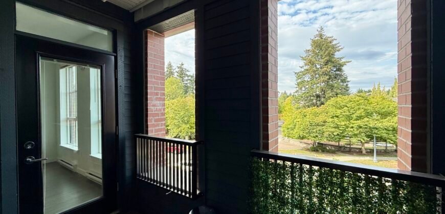 SOUTH SURREY – 2 BEDROOM, 2 BATHROOM CONDO