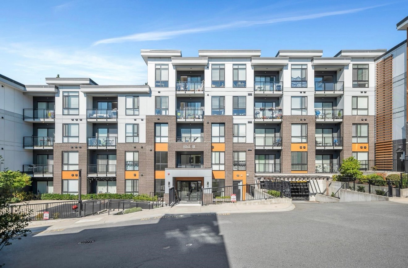 LANGLEY – PARK HILL – 1 BEDROOM, 1 BATHROOM CONDO