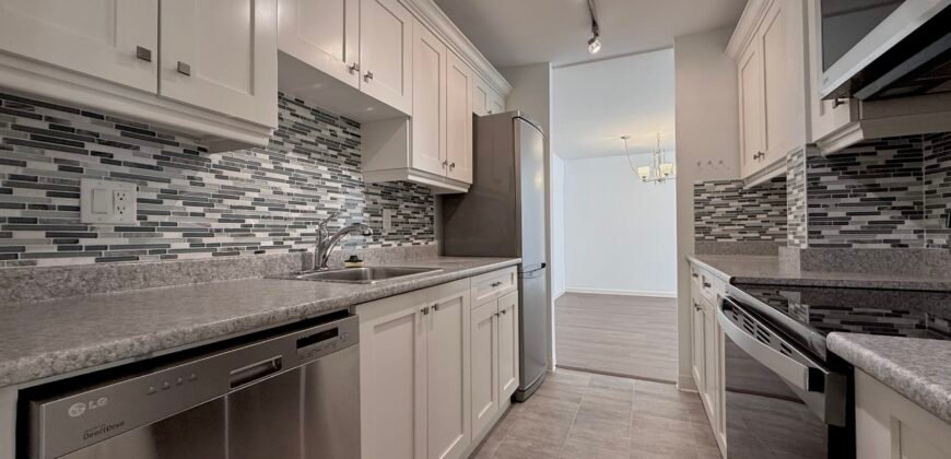South Surrey – 2 Bed 1 Bath