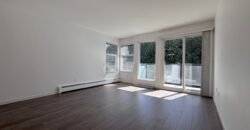South Surrey – 2 Bed 1 Bath