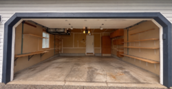 SURREY – 3 BEDROOM, 2.5 BATHROOM HOUSE