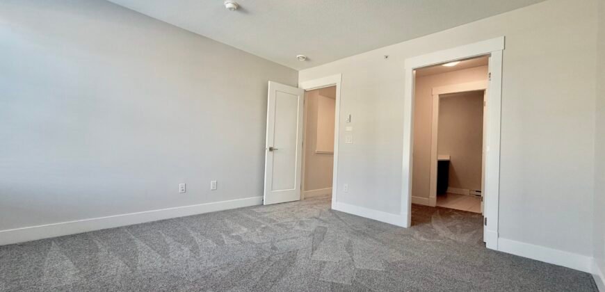 LANGLEY – SPACIOUS 3 BEDROOM, 2.5 BATHROOM TOWNHOME