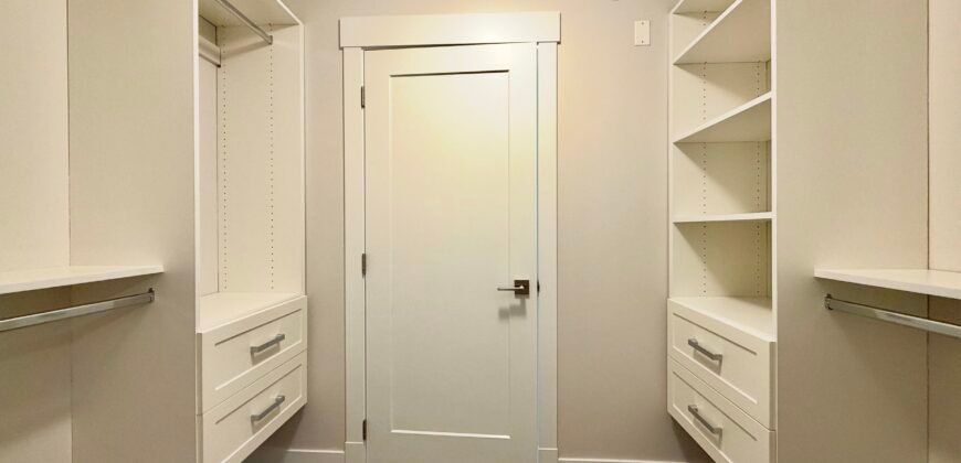 LANGLEY – SPACIOUS 3 BEDROOM, 2.5 BATHROOM TOWNHOME