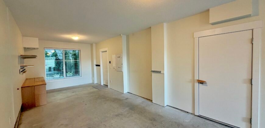 LANGLEY – SPACIOUS 3 BEDROOM, 2.5 BATHROOM TOWNHOME
